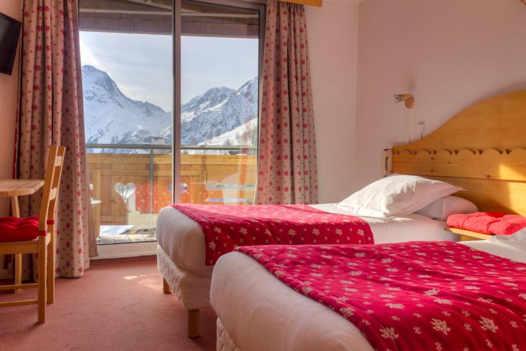 Hotel Adret Les Deux Alpes Oda fotoğraf